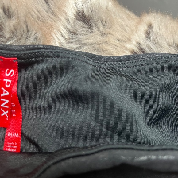 Spanx faux leather leggings - Picture 2 of 3